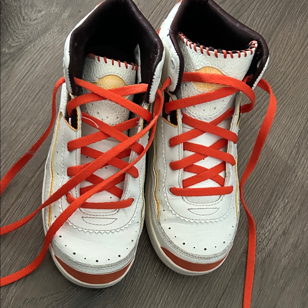 Nike Kids White and Orange Sneakers